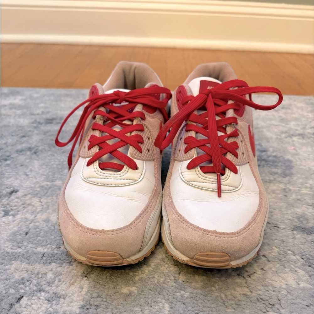 Nike Air Max 90 Valentine’s Day 2021 Sneakers, Women’s size 10 - Picture 13 of 14